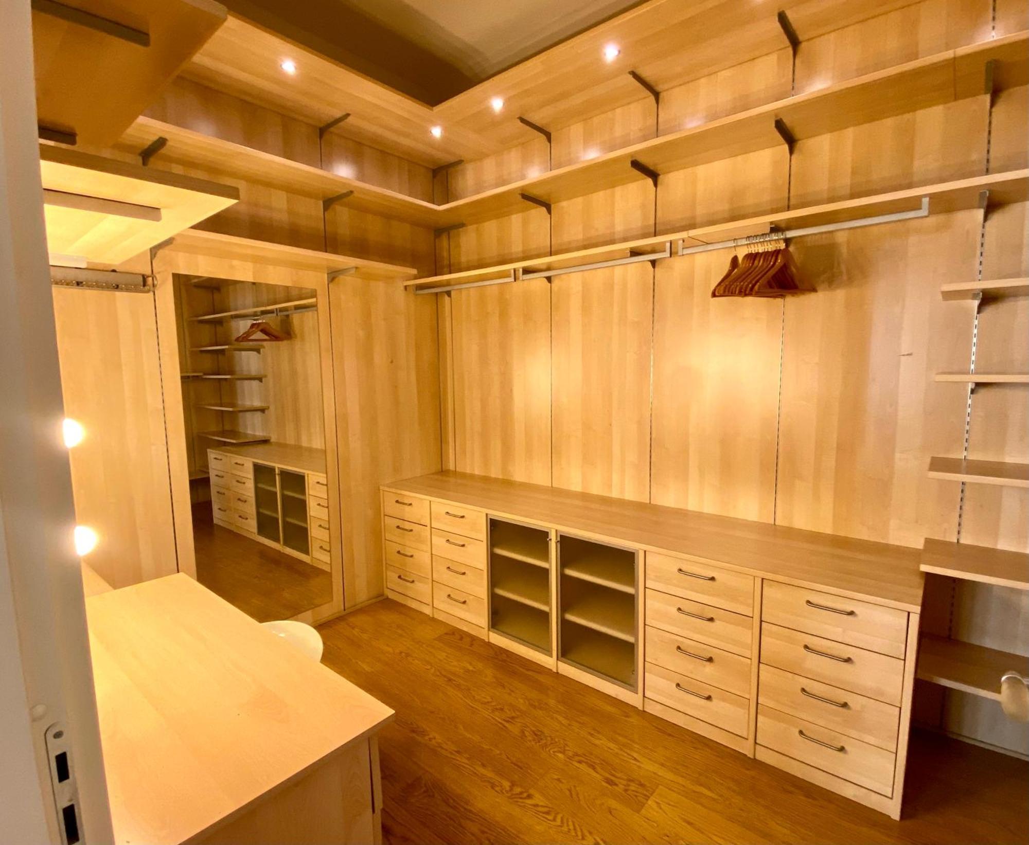 Intomilan I Design In The Heart Of * Milano